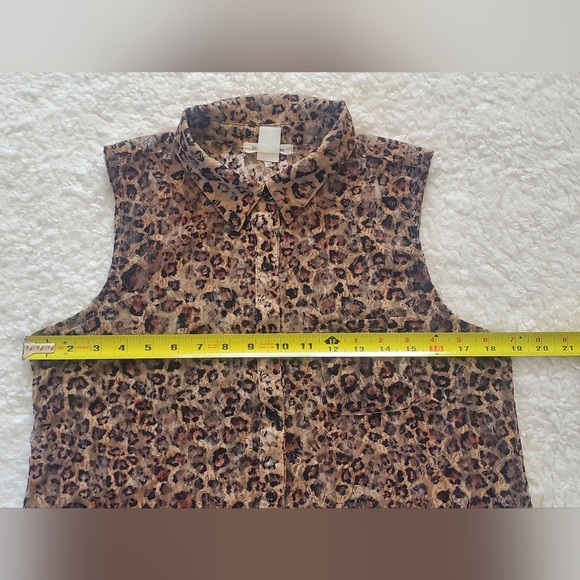 LACE Leopard Print Button Shirt. Size XL. - Picture 6 of 6